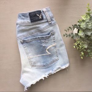 SOLD American eagle light wash distressed jeans